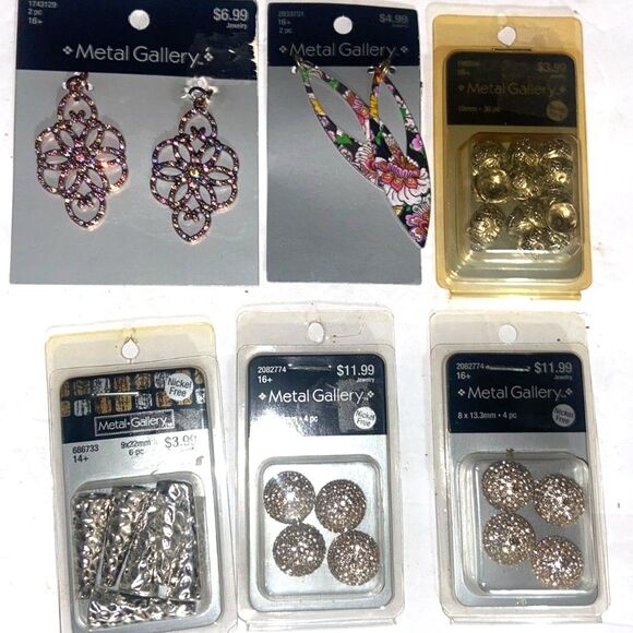 NIP Lot Of 10 Metal Gallery Bead Ends Caps Spacers Multiple Sizes Styles - Picture 3 of 4